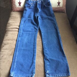 Boys size 14R Wrangler jeans.